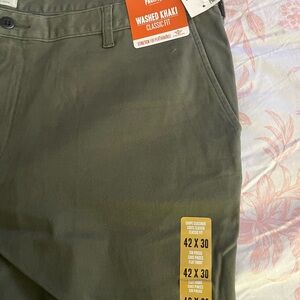 Khaki Classic Fit Men's Pants